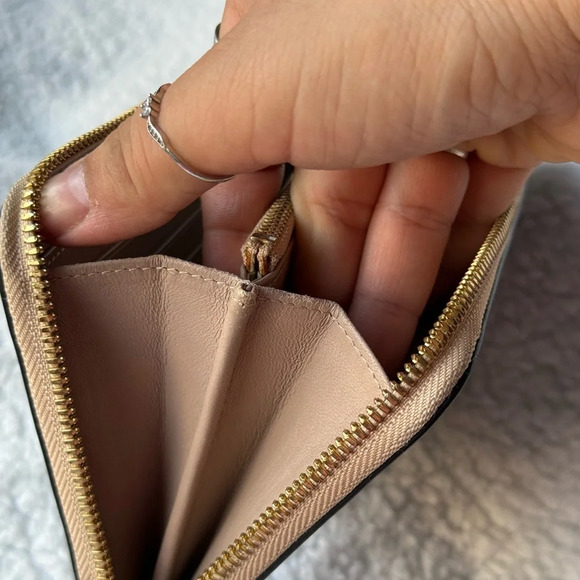 AUTHENTIC Two Tone Chloe Wallet - Picture 13 of 16